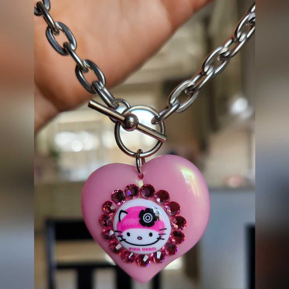 Tarina Tarantino Pink Head Collection